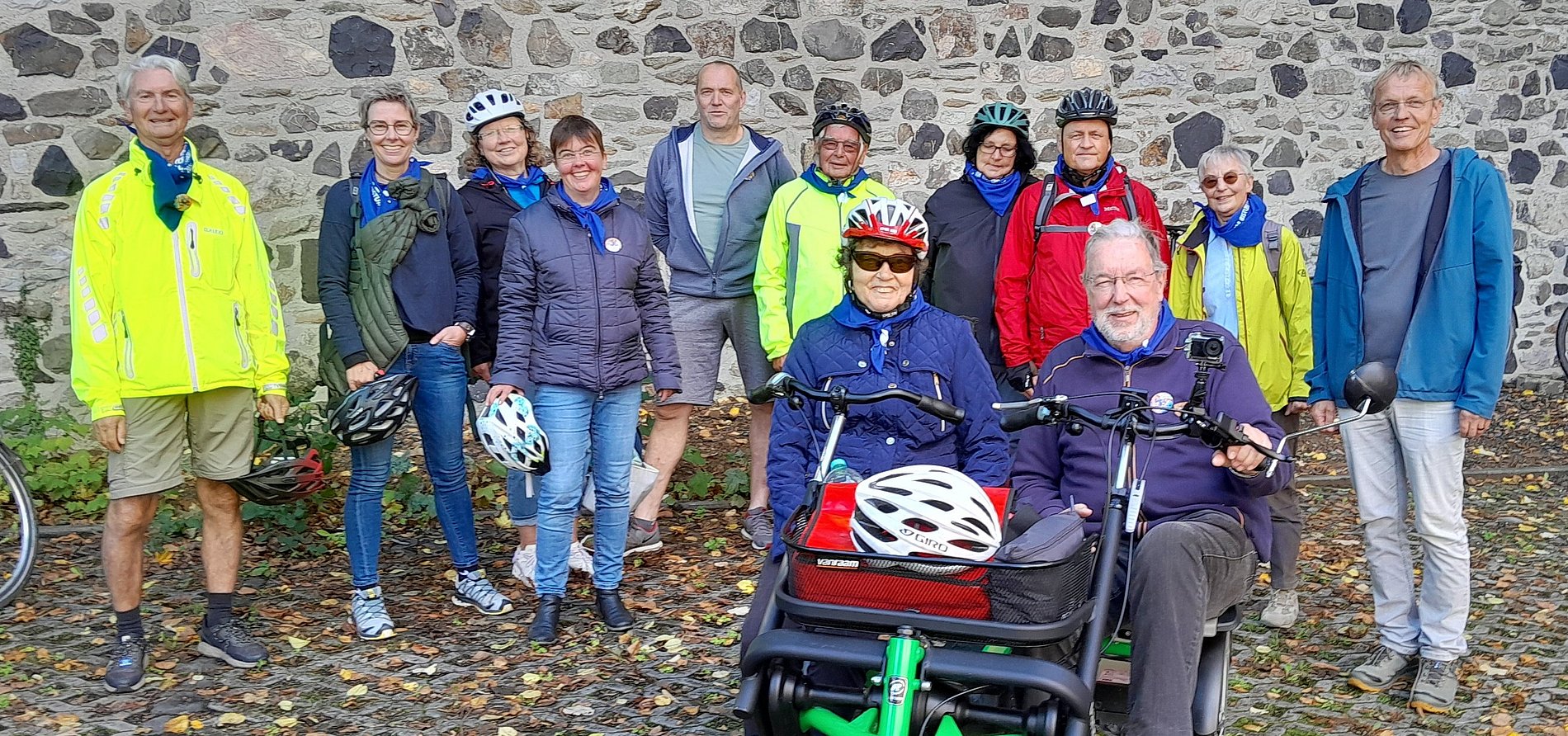 Gruppenfoto nach der Ankuft in Limburg
